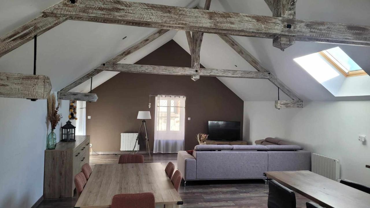 Charmante Maison A Haybes Kültér fotó
